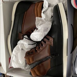 Brand new Aldo miraleri lace up boots 9.5